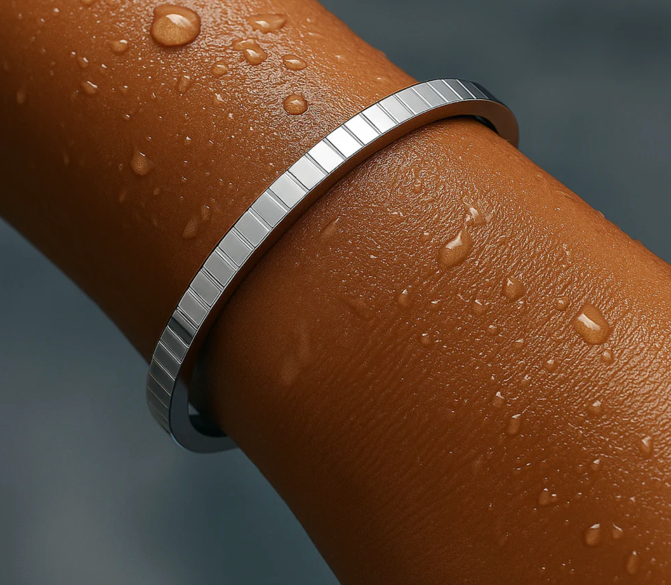 Kyle Bangle Bracelet - Silver