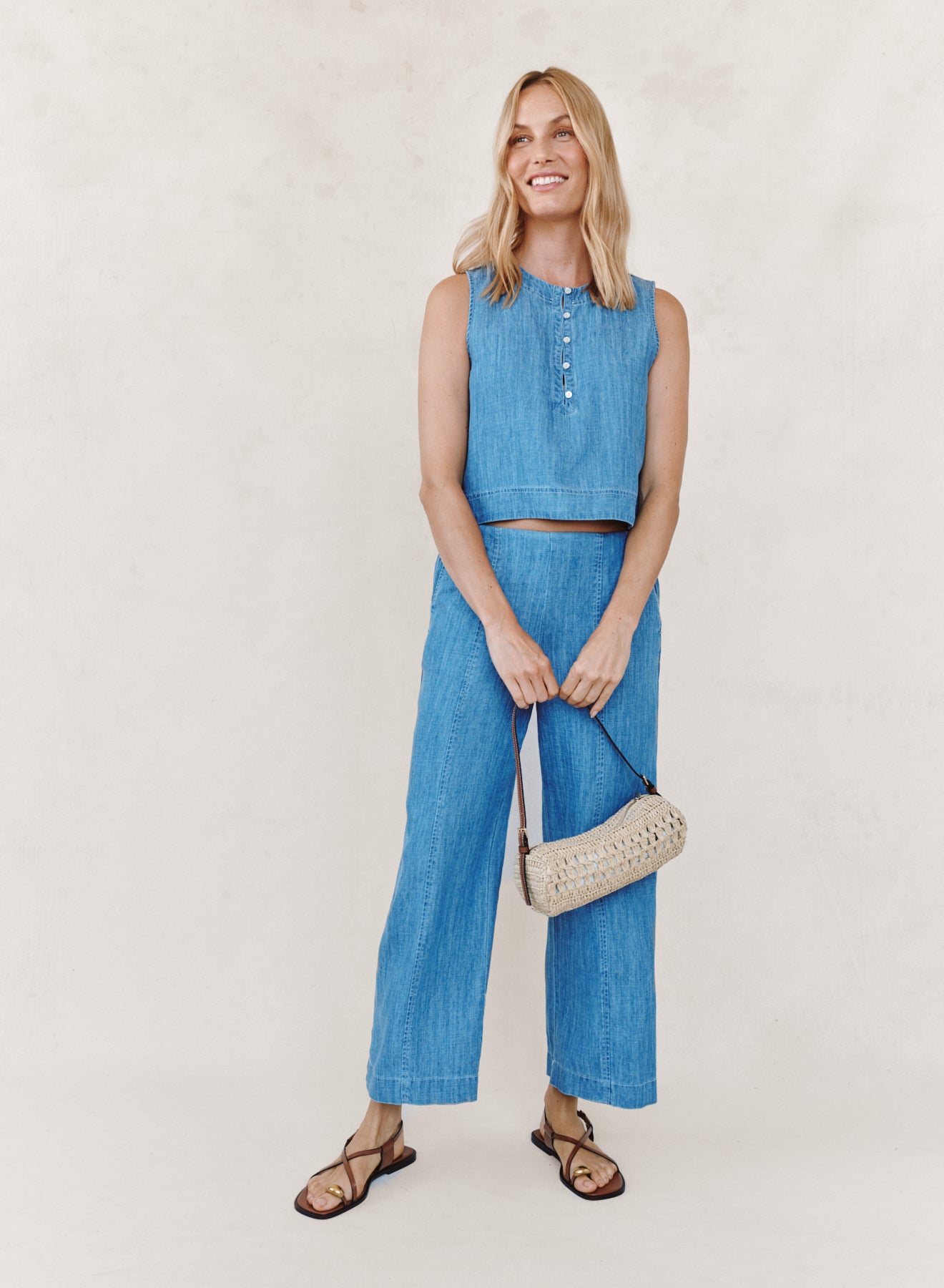 Sleeveless Placket Pullover