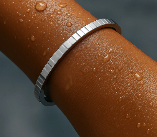 Kyle Bangle Bracelet - Silver