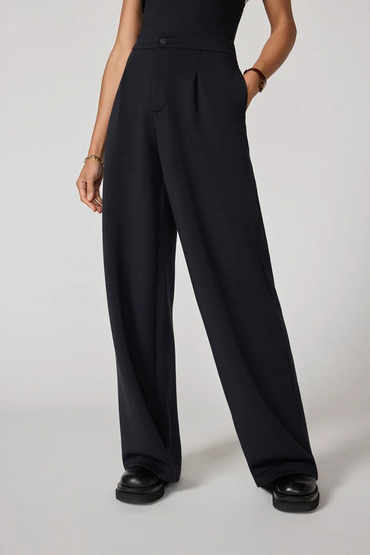 Dreamweave Pleated Pant