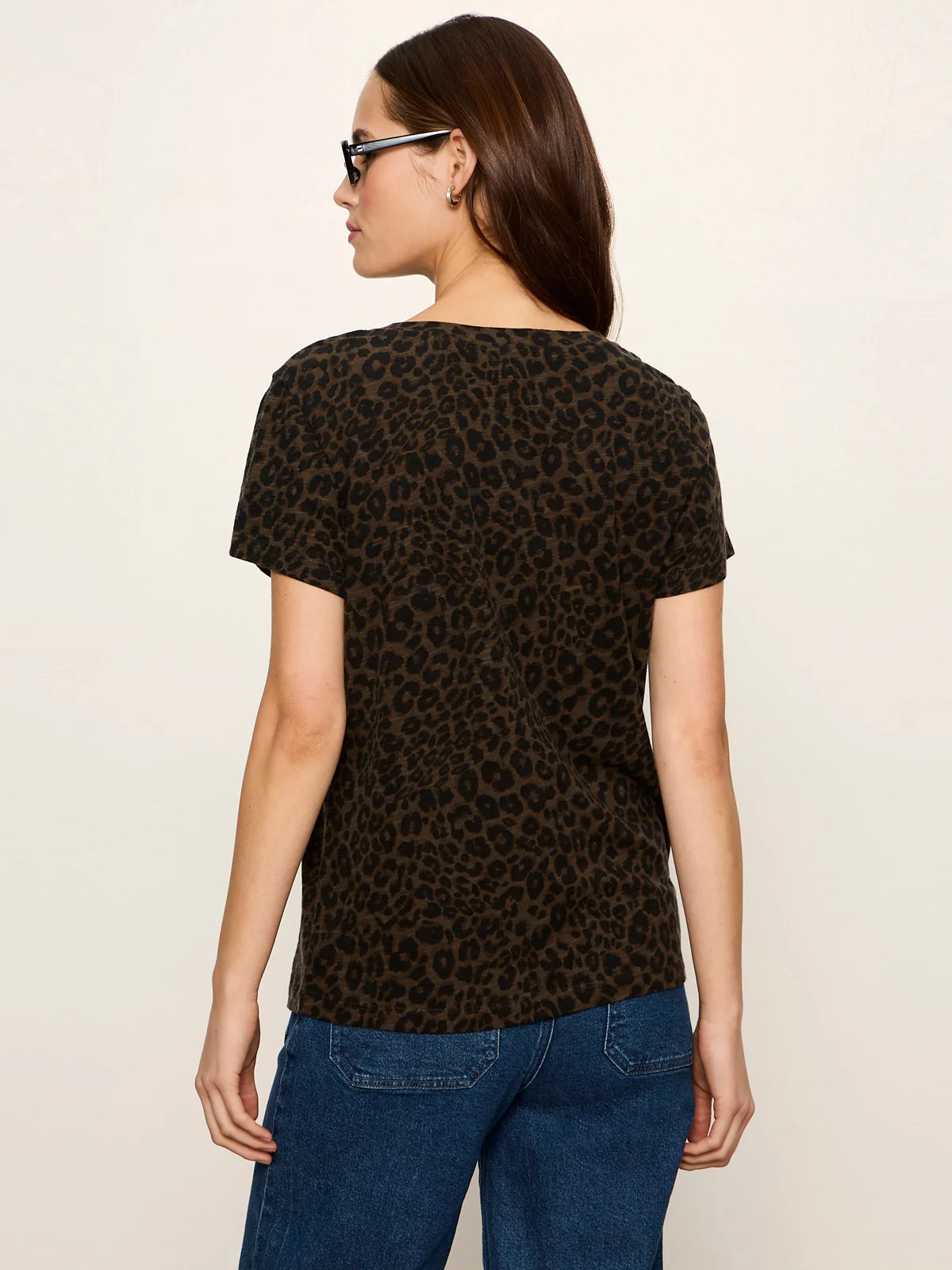 The Perfect Tee - Kalamata Leo