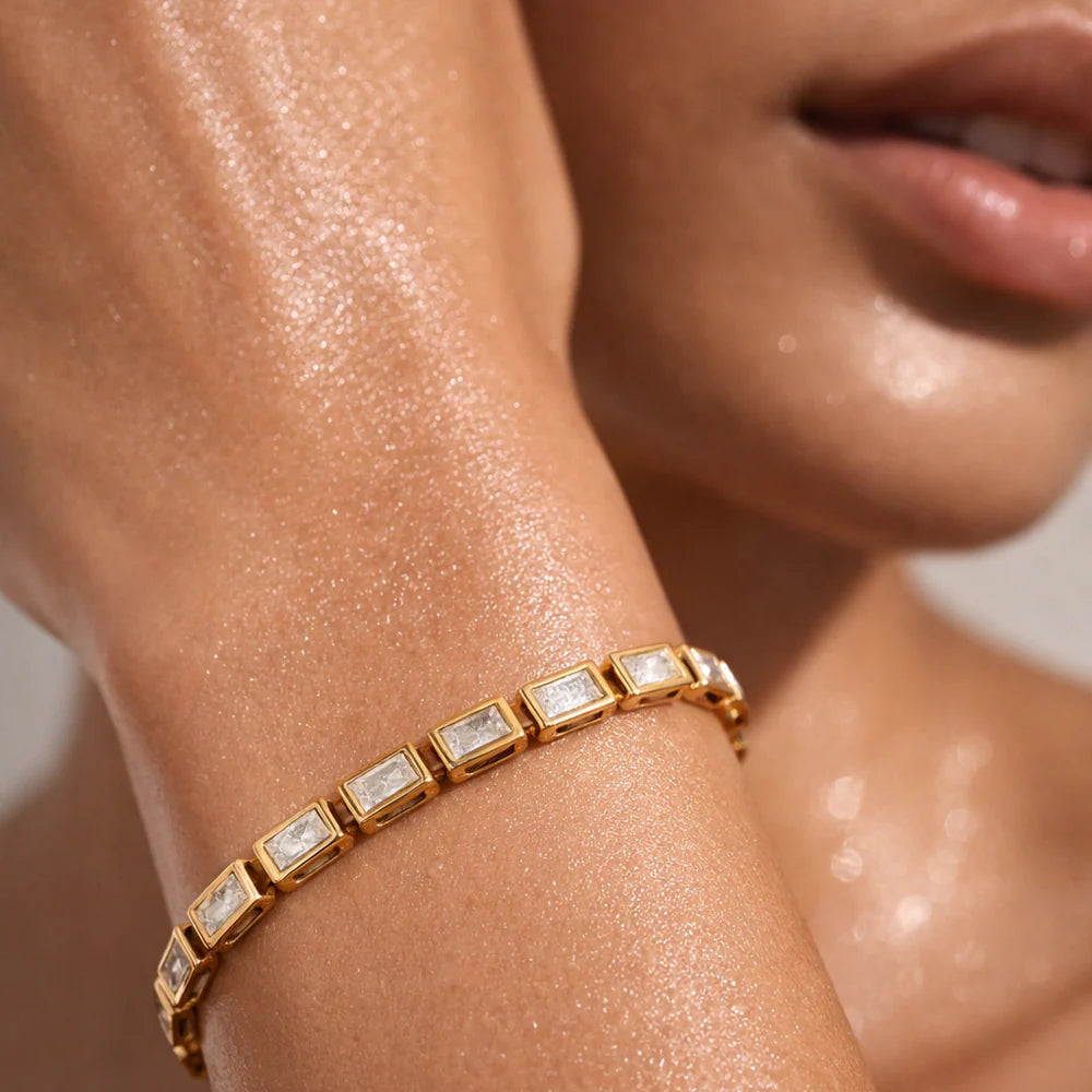 Monroe Baguette Bezel Tennis Bracelet - Gold