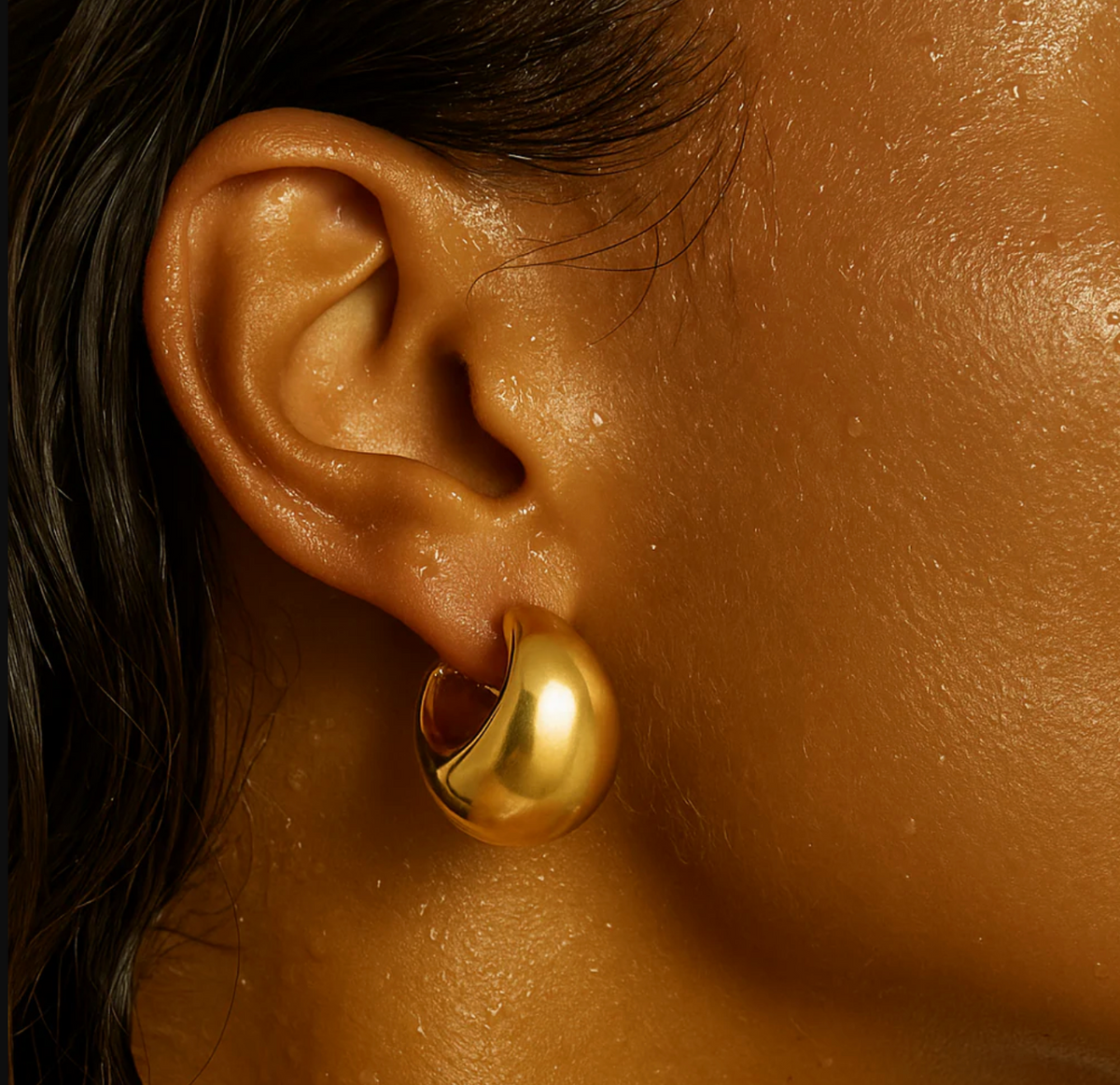 Kane Half Hoop Earring - Gold