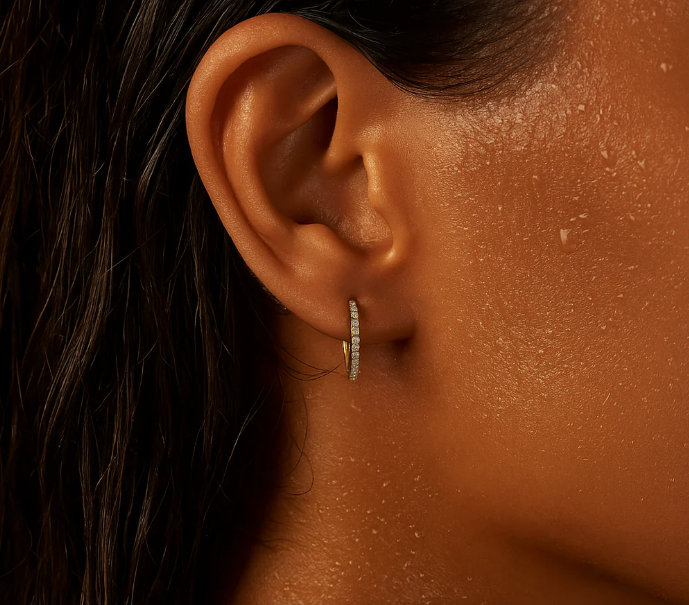 Kit Mini Hoop Earring - Gold