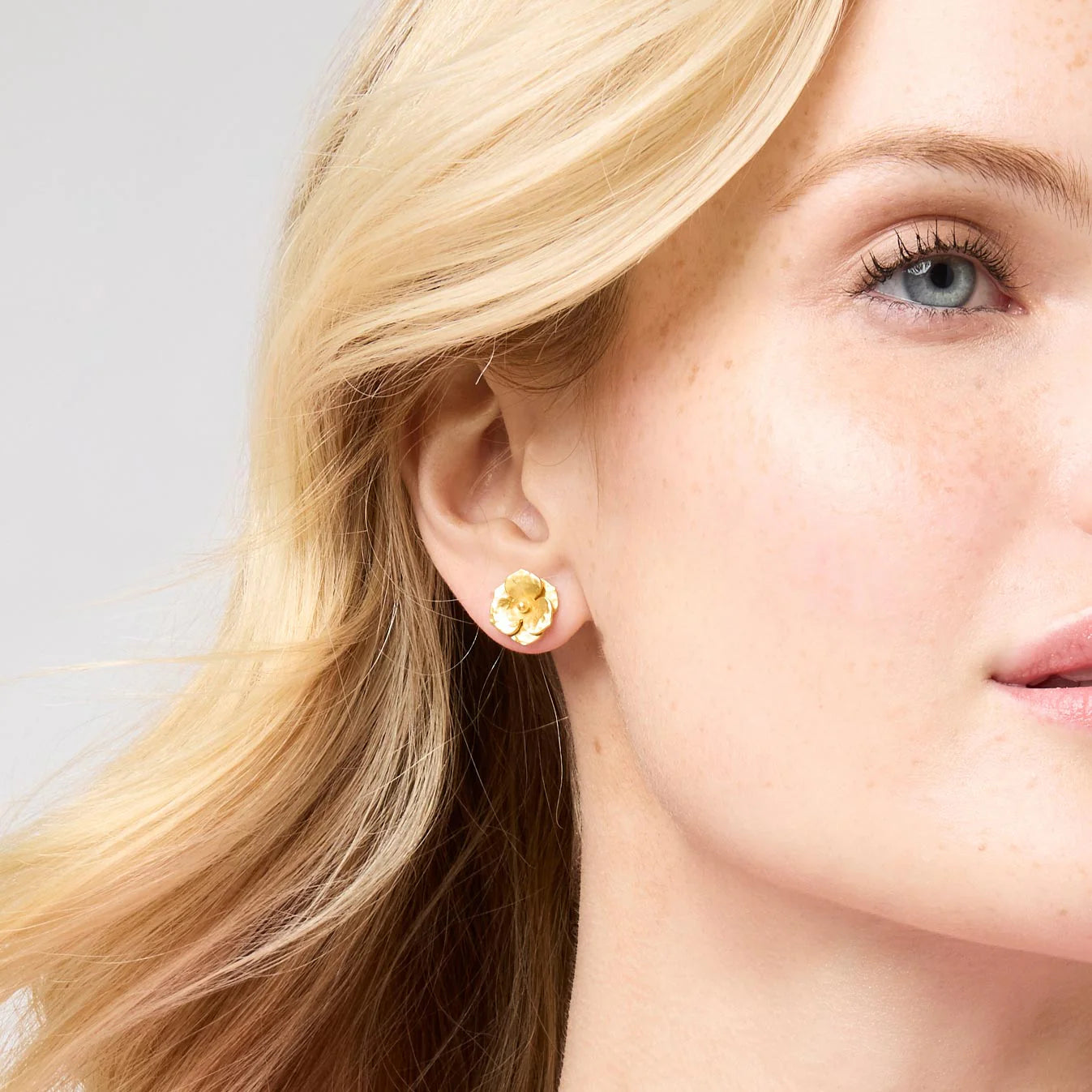 Bloom Stud - Gold