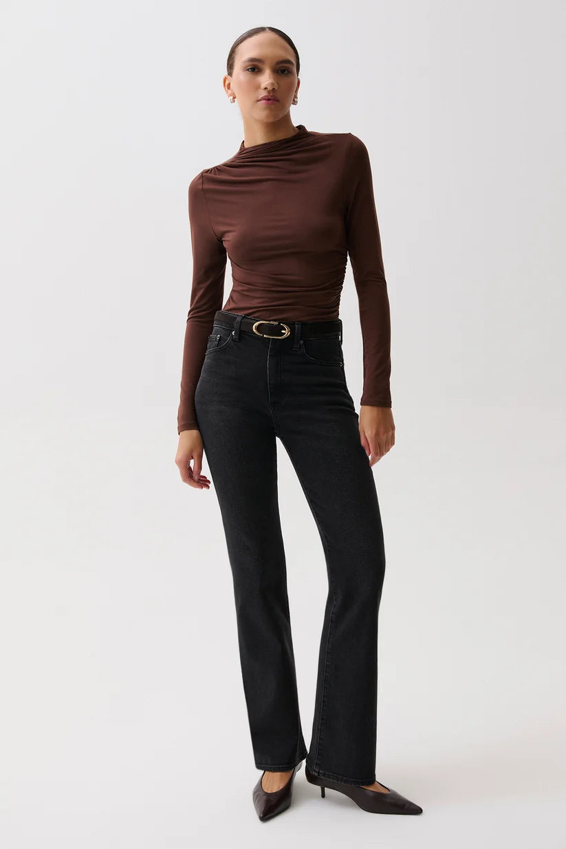 Evie Slim Boot - Jetset