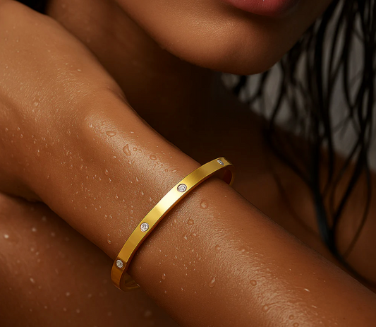Jordyn Bangle Bracelet - Gold