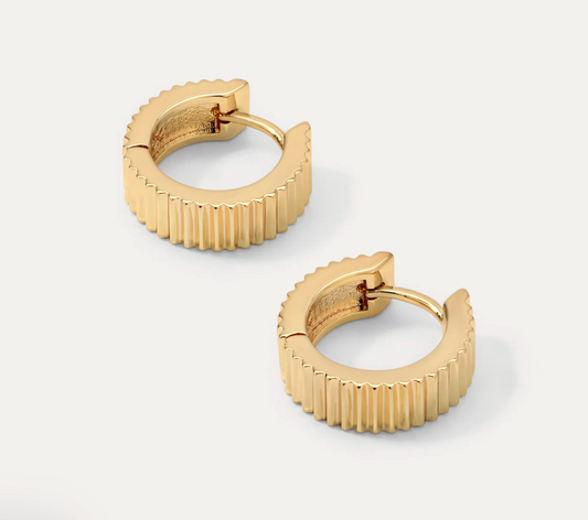 Debbie Huggies - Gold