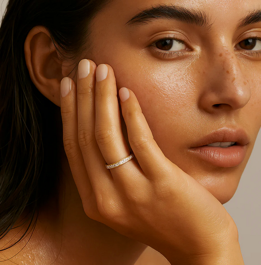 Velia Eternity Ring - 7 - Gold