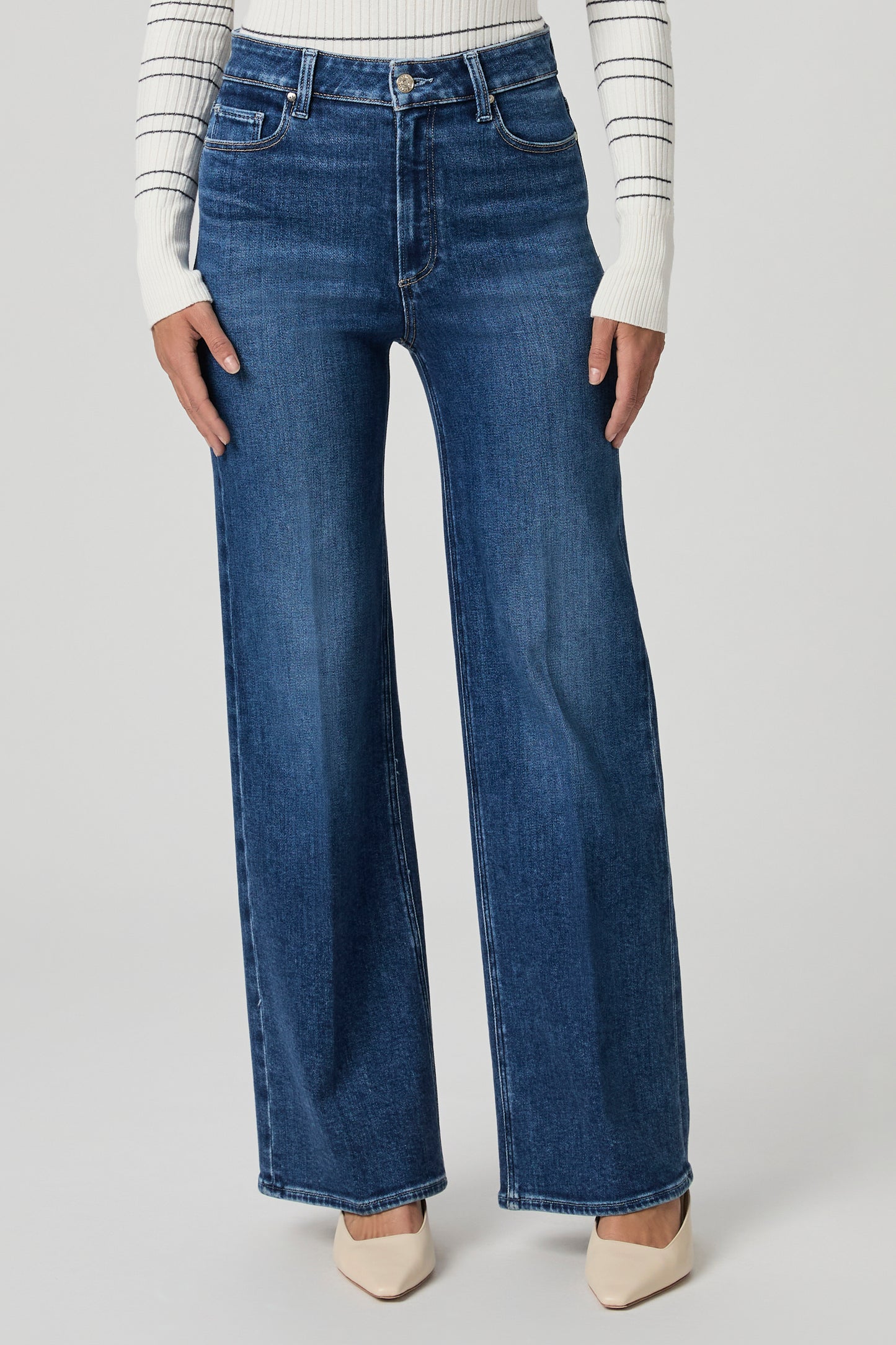 Anessa Jeans - Aerial